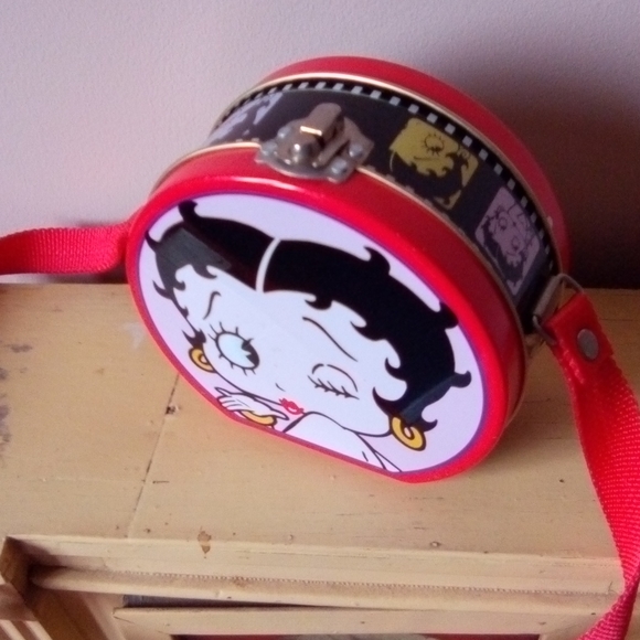 Vintage Betty boop Tin Purse / Bag - Picture 2 of 5